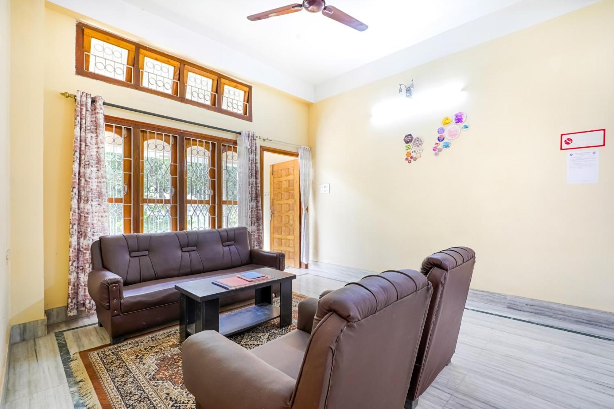 Green Vista Homestay 구와하티 외부 사진